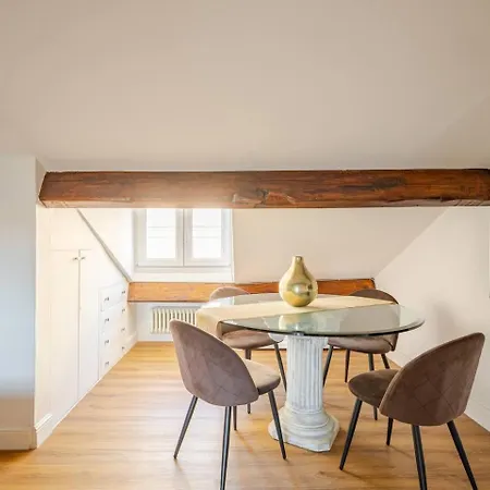 Mansarda Margot Parking Included Апартаменты