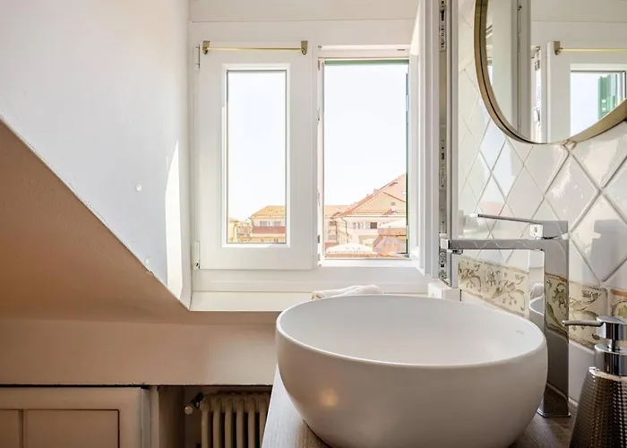 Апартаменты Mansarda Margot Parking Included *