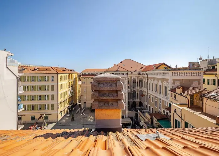 Mansarda Margot Parking Included Apartamento Sanremo